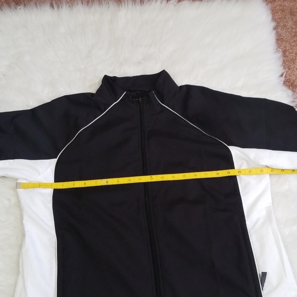 Adidas short sleeves zippered black white jacket - Picture 7 of 8